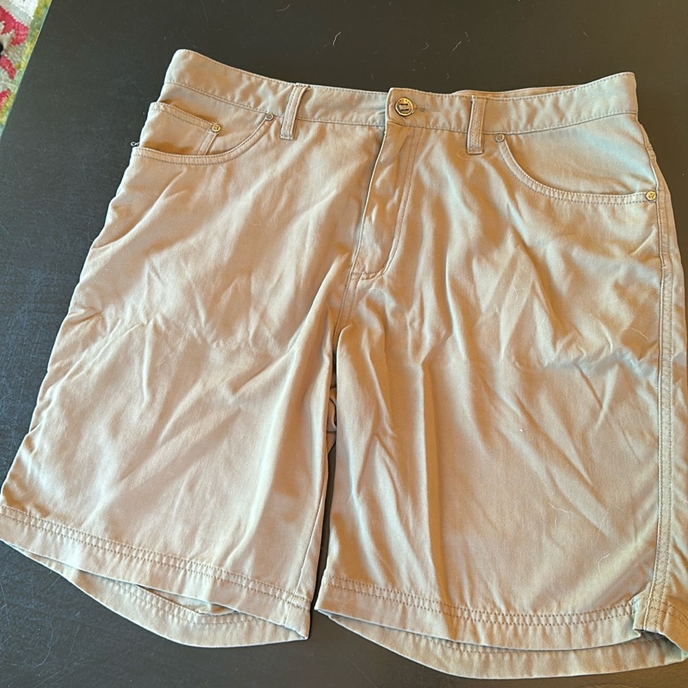 Royal Robbins men’s shorts